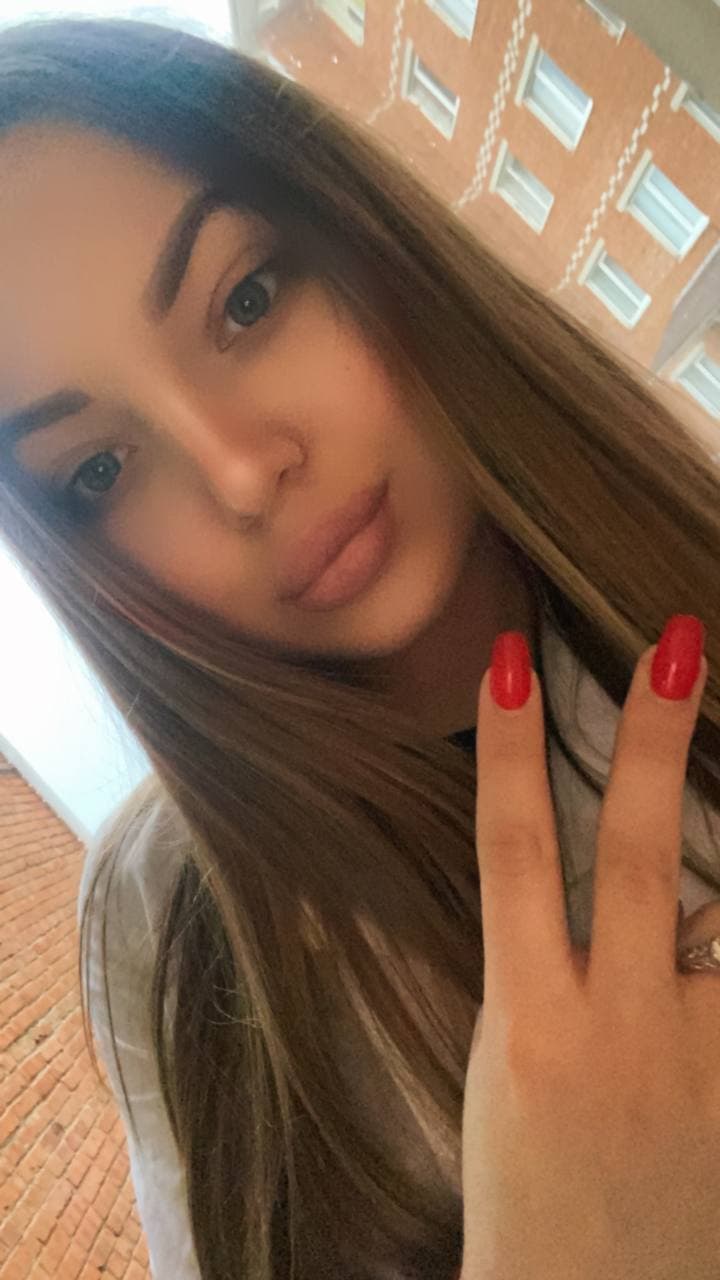 Мая Проститутка Питера у метро Площадь Восстания